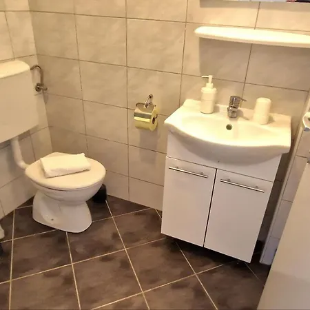 Zvone Apartment *