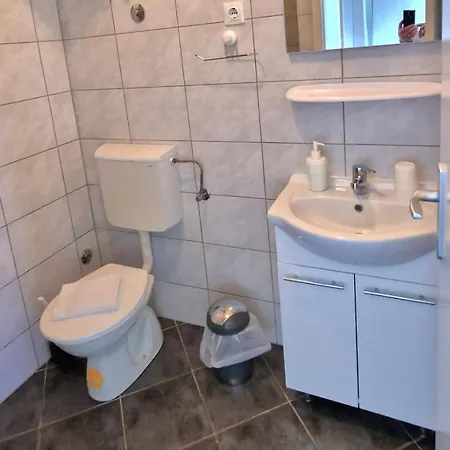 Zvone Apartment