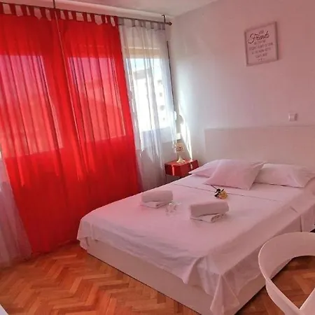 Apartment Zvone Split