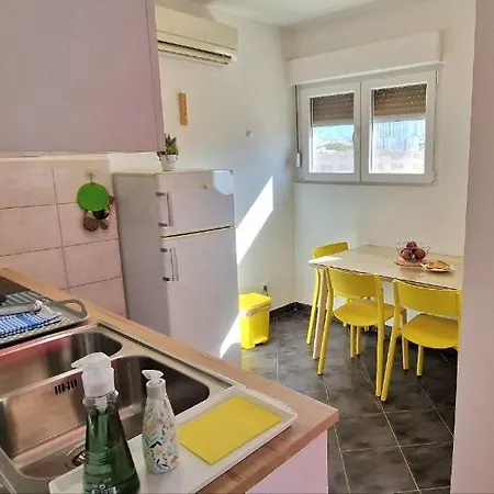 Zvone سبليت